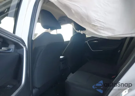 2024 Toyota Rav4 Xle z USA, uszkodzony, nr VIN 2T3W1RFV6RW334198